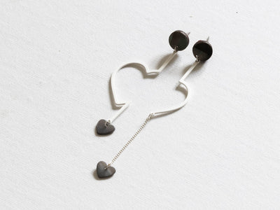 Big Metal London 2066 Corin Asymmetric Shell Heart Earrings Silver - stylecreep.com