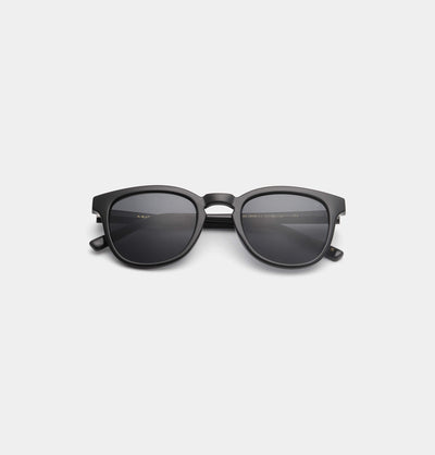 A Kjaerbede Sunglasses Bate Black