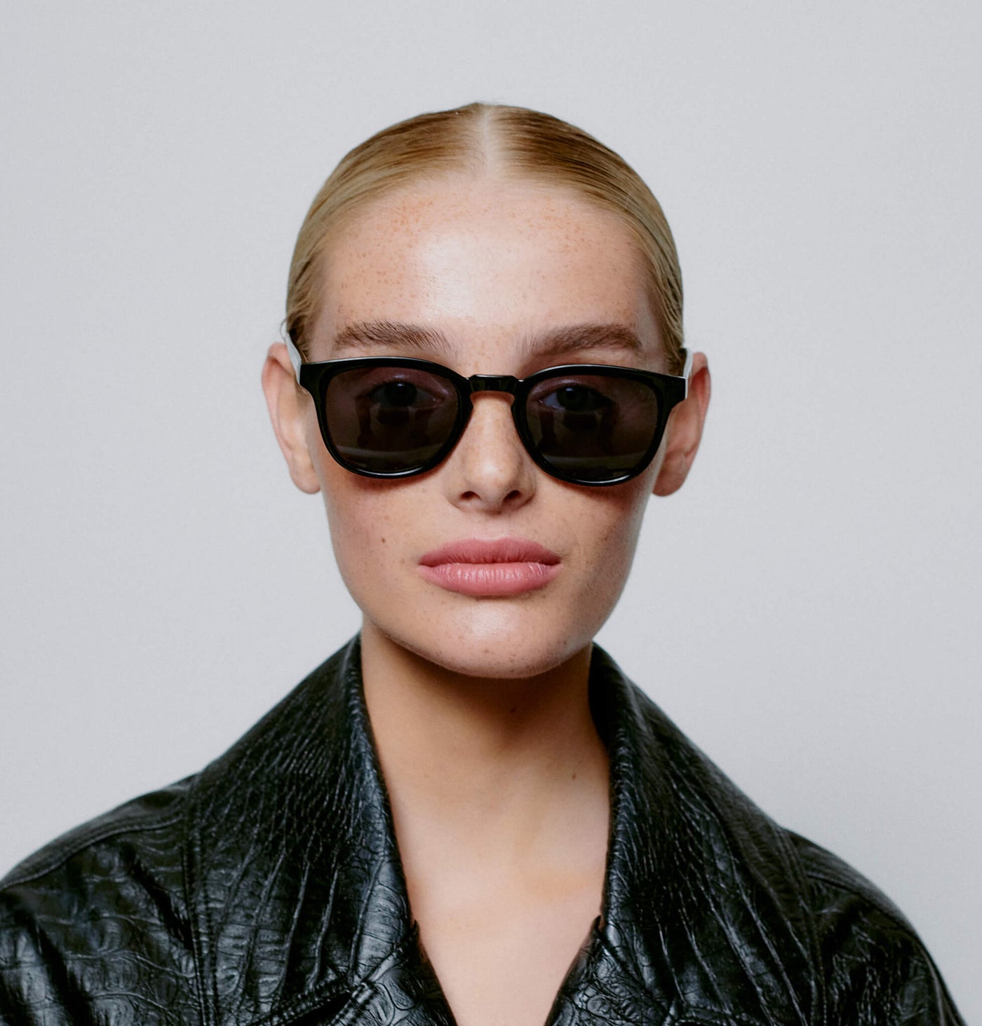 A Kjaerbede Sunglasses Bate Black - stylecreep.com