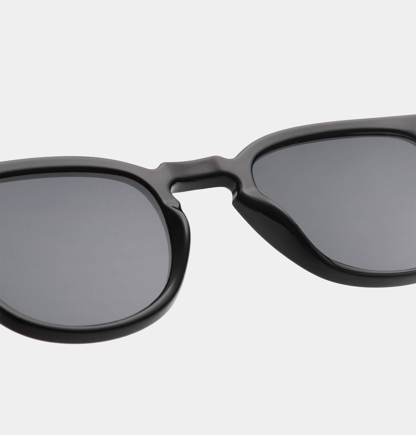 A Kjaerbede Sunglasses Bate Black
