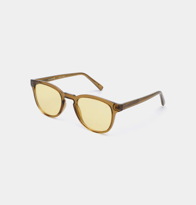 A Kjaerbede Sunglasses Bate Smoke Transparent