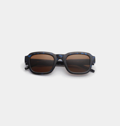 A Kjaerbede Sunglasses Halo Demi Blue - stylecreep.com