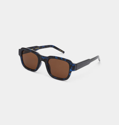 A Kjaerbede Sunglasses Halo Demi Blue