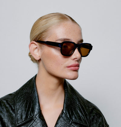 A Kjaerbede Sunglasses Halo Demi Blue