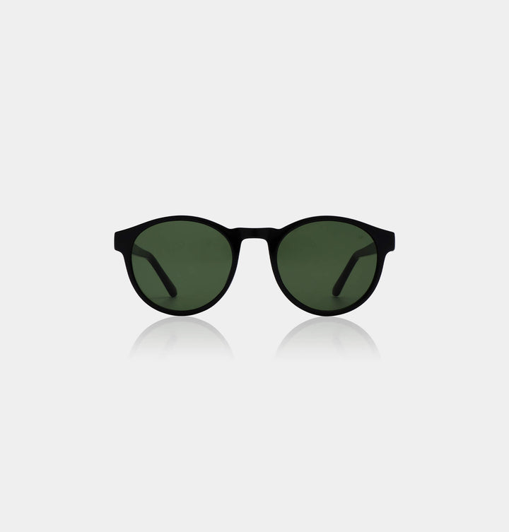 A Kjaerbede Sunglasses Marvin Black - stylecreep.com