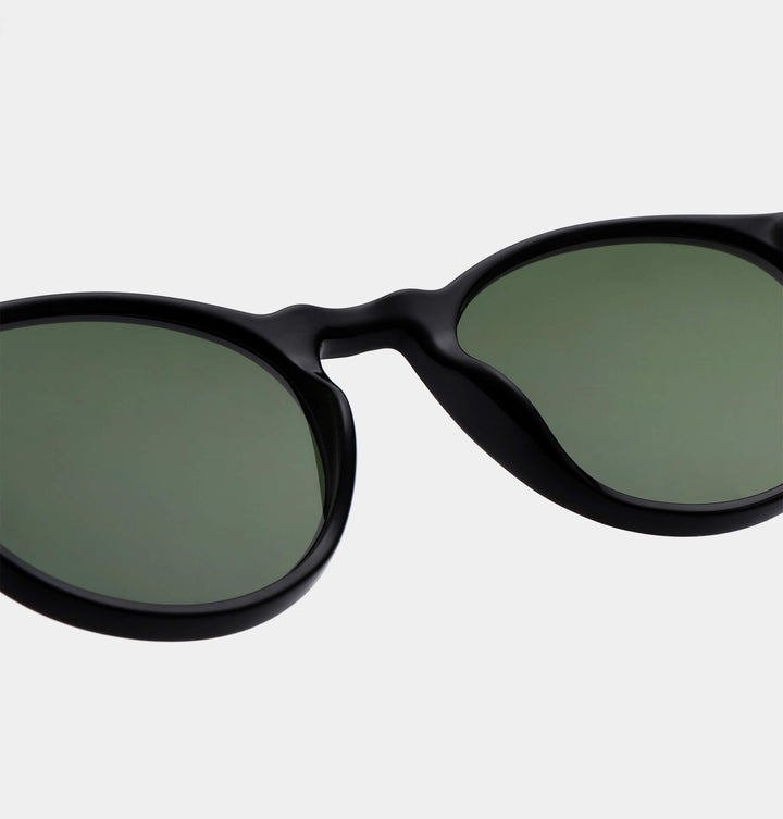 A Kjaerbede Sunglasses Marvin Black - stylecreep.com