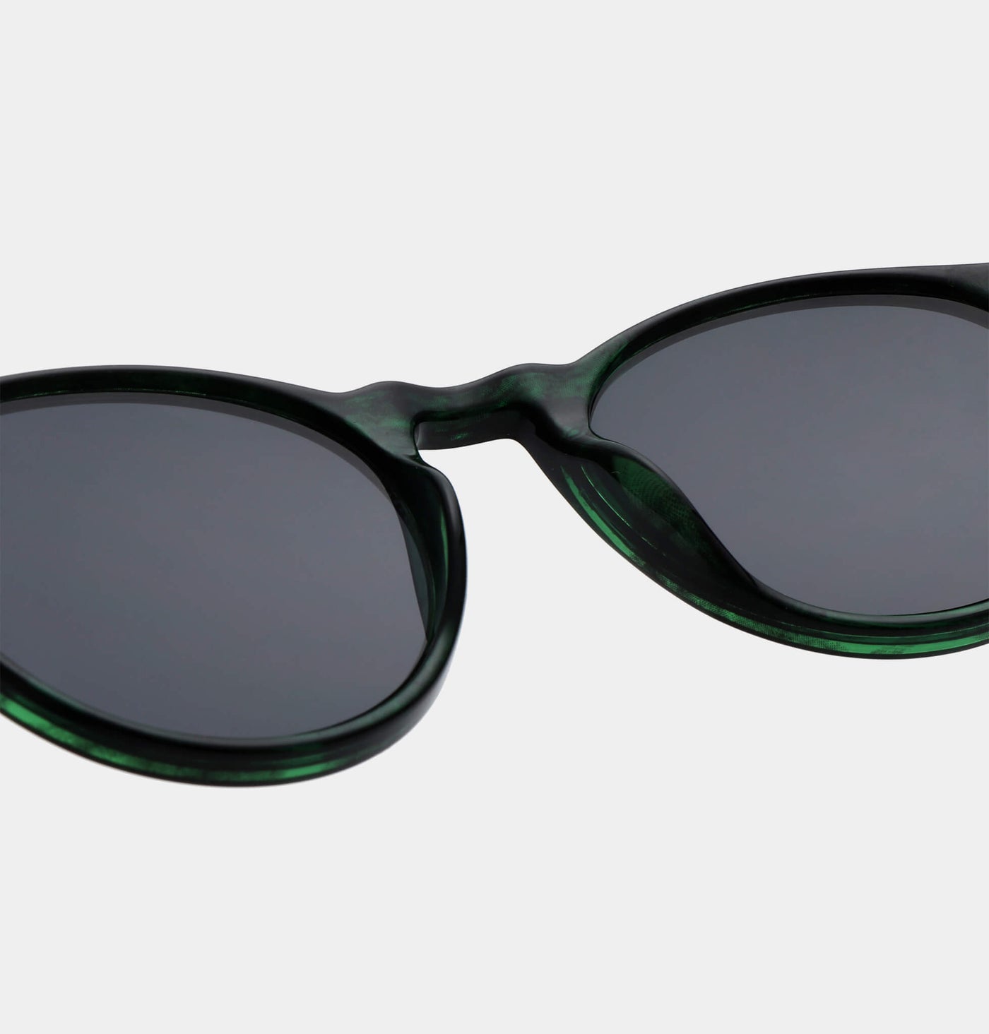 A Kjaerbede Sunglasses Marvin Green Marble Transparent - stylecreep.com