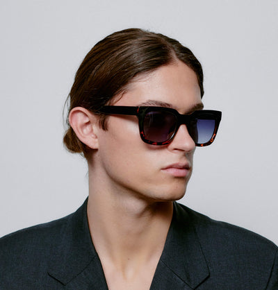 A Kjaerbede Sunglasses Nancy Black Demi Tortoise